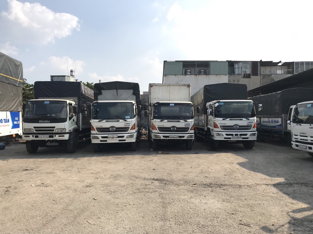 thuê xe tải chở hàng Hà Nội