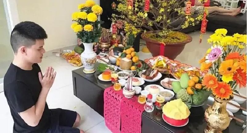 Cúng nhập trạch lập bàn thờ gia tiên ở nhà mới